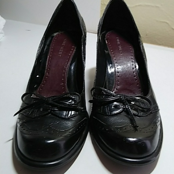 Nine West shoes - Picture 2 of 8